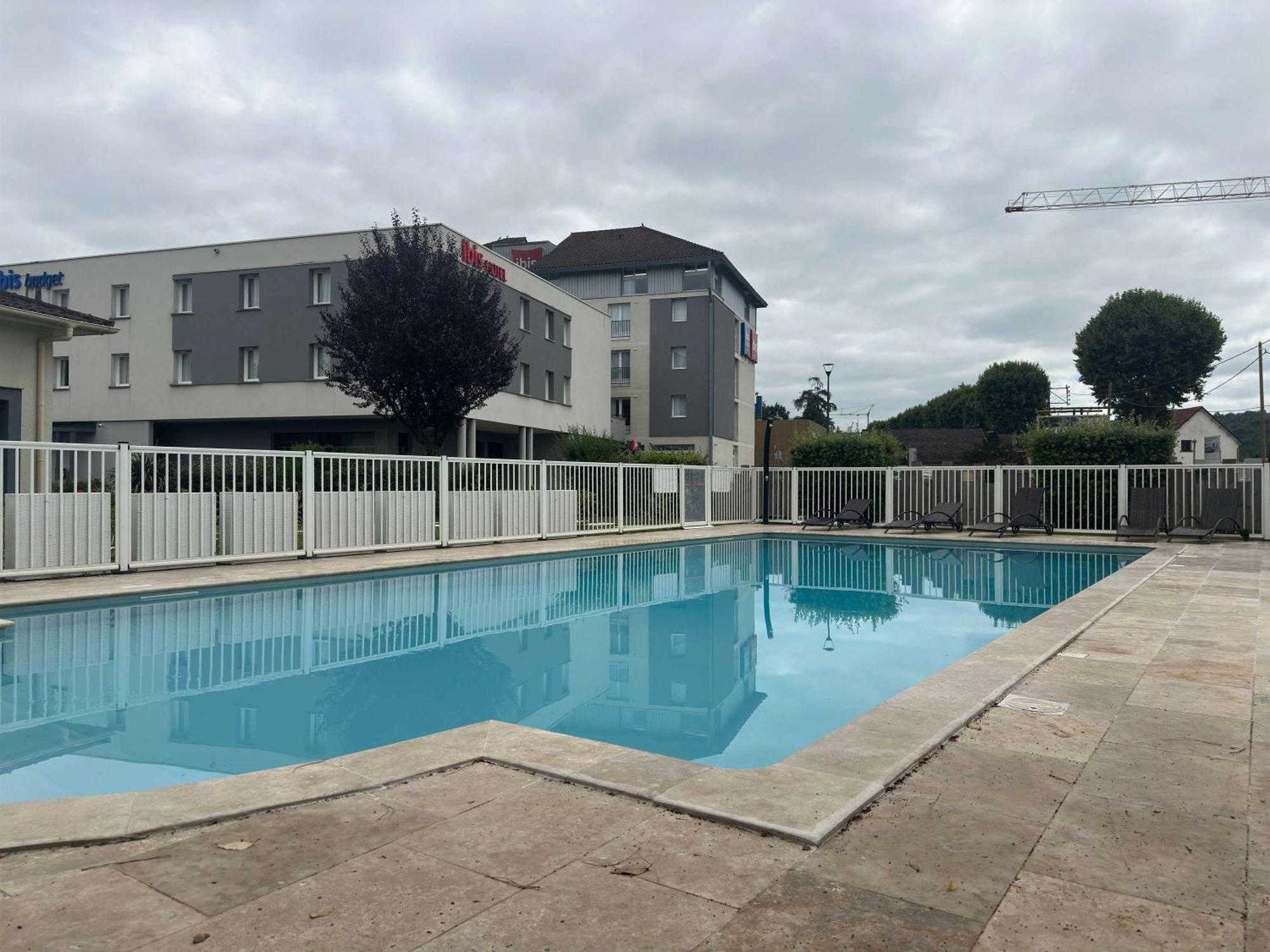 Ibis Cahors Hotel Exterior photo